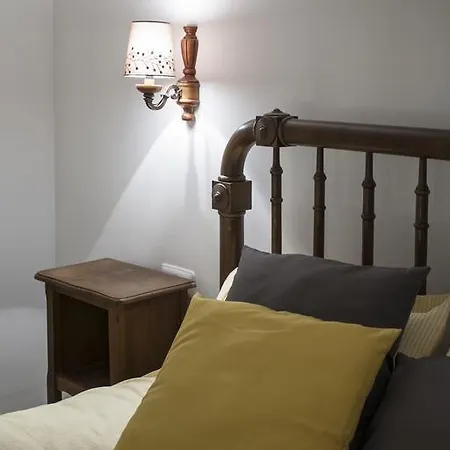 Stayingirona. Apartamento Cava Gerona