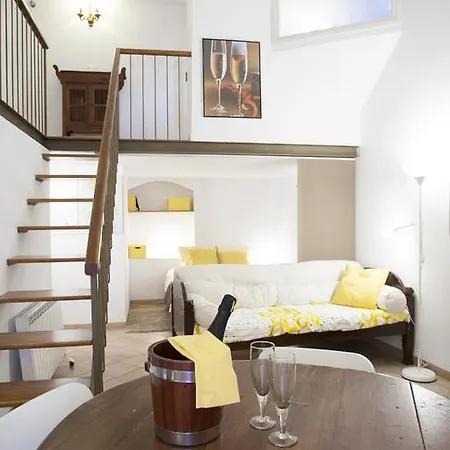 Stayingirona. Apartamento Cava شقة خيرونا